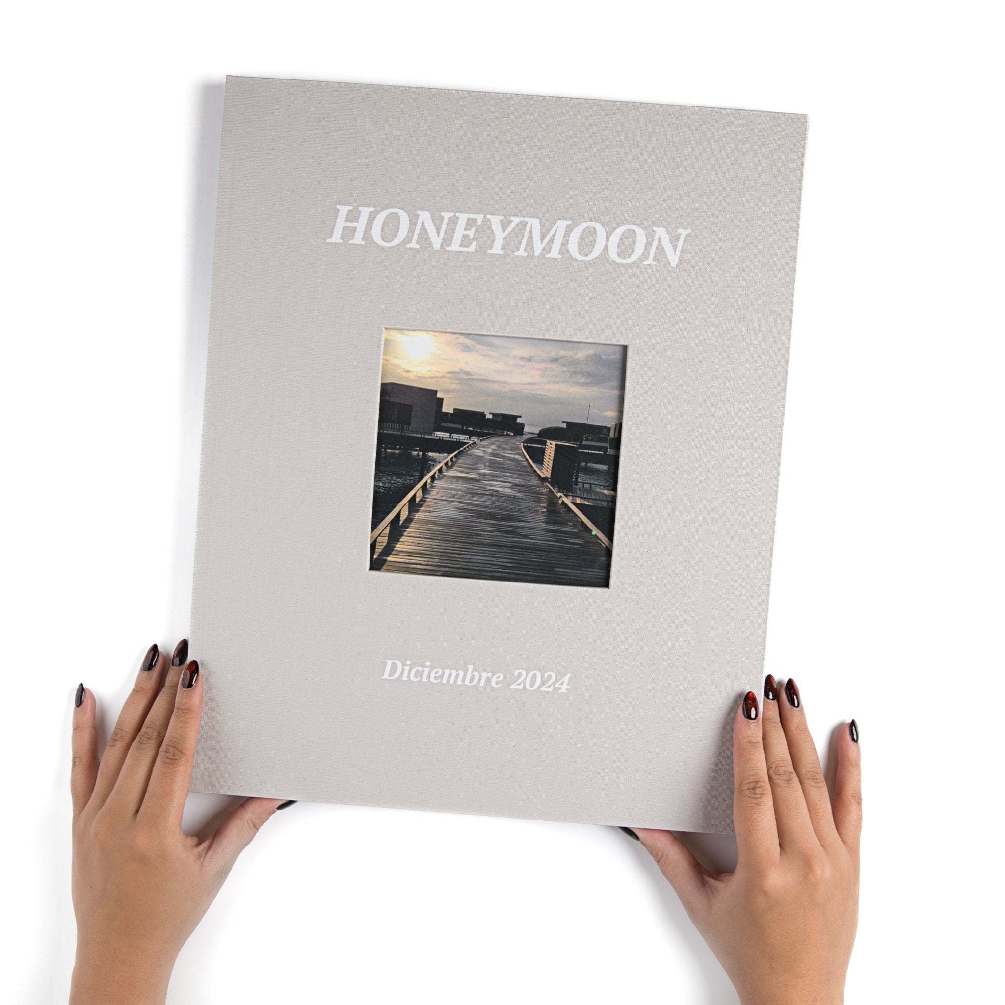 Álbum Honeymoon - Pictoset